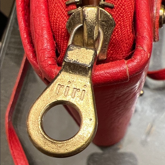 Vintage 90s Dooney & Burke Red AWL Leather Crossbody Belt Bag - Picture 7 of 7